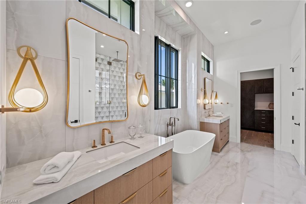 508 Neapolitan Lane Naples, FL 34103 - Photo 30 of 43 Gallery Image 30