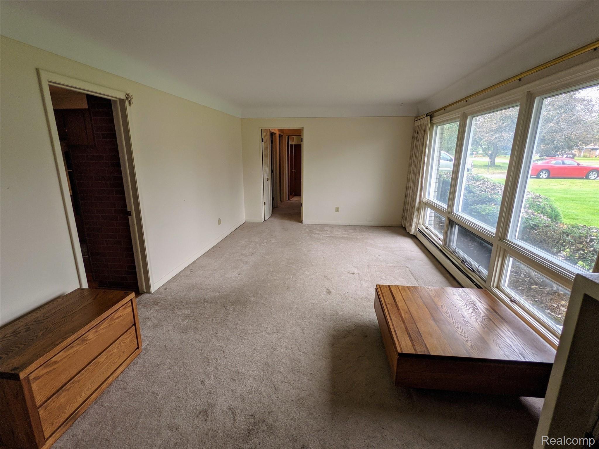 31 Wendelton Road Troy, MI 48084 - Photo 14 of 22 14.jpg