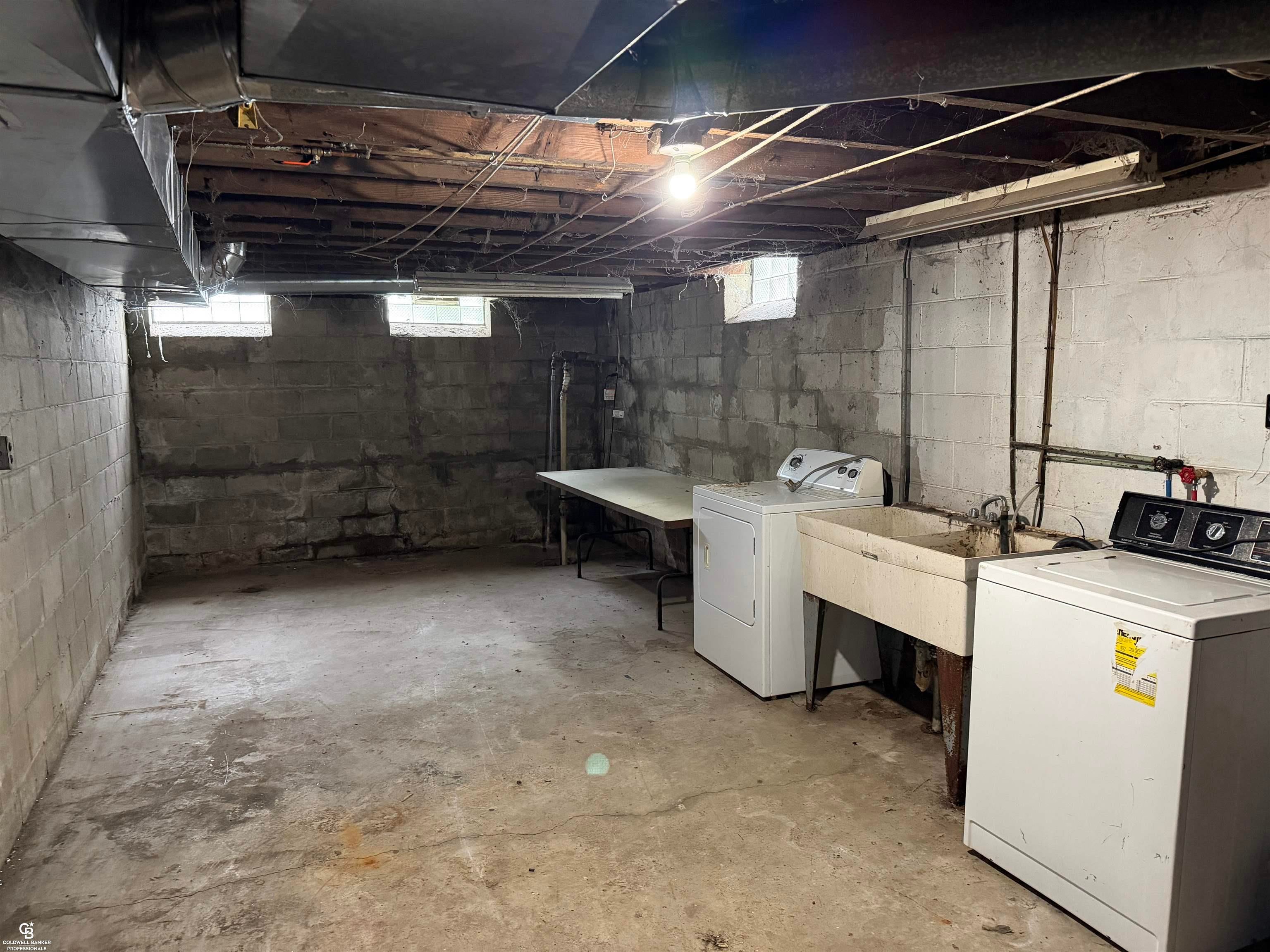 2627 Reeves Road Memphis, MI 48041 - Photo 12 of 21 Gallery Image 12