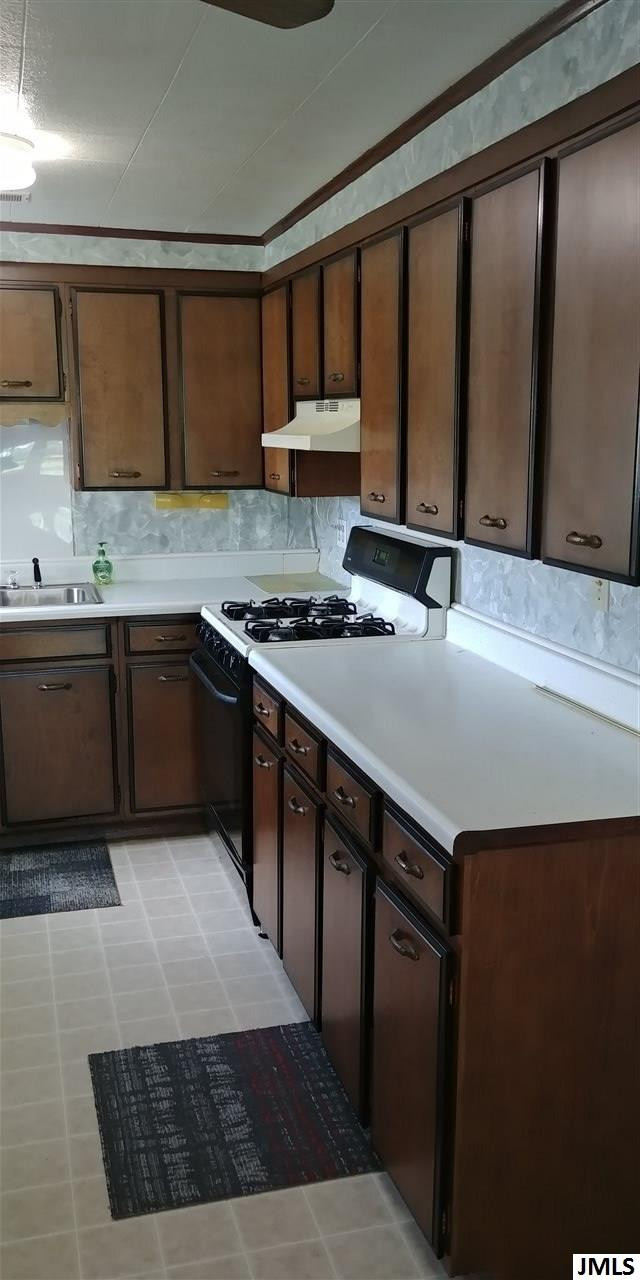 12811 Raby Road Grass Lake, MI 49240 - Photo 4 of 23 Photo 4