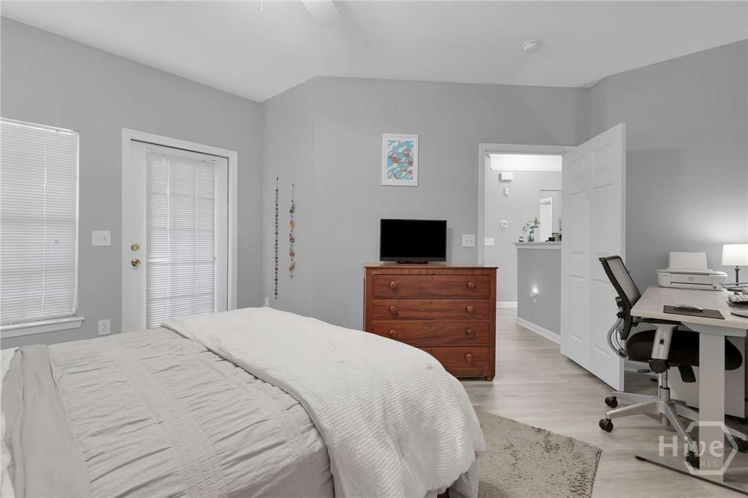 1733 Whitemarsh Way Savannah, GA 31410 - Photo 13 of 23