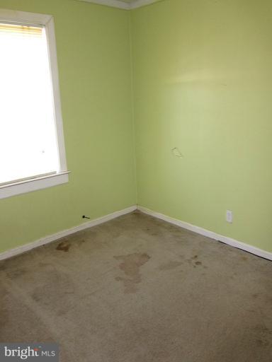 461 Roundview Road Baltimore, MD 21225 - Photo 10 of 11 Bedroom