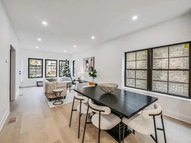 $1,049,000 | 1215 North Taylor Avenue, Oak Park, IL 60302