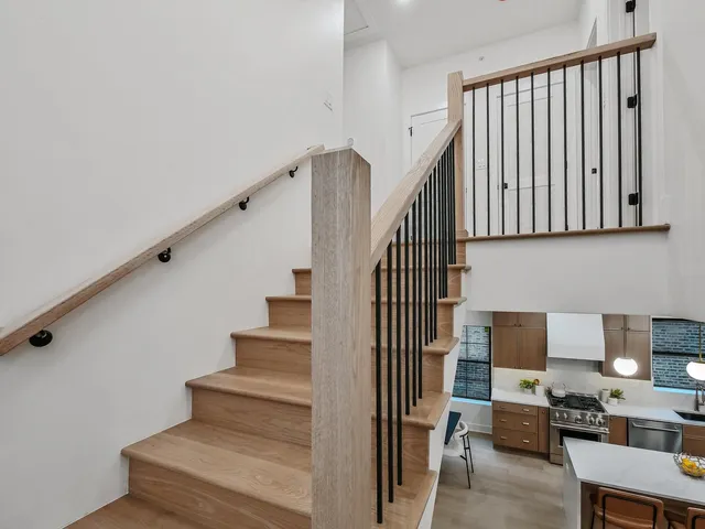 $1,049,000 | 1215 North Taylor Avenue, Oak Park, IL 60302