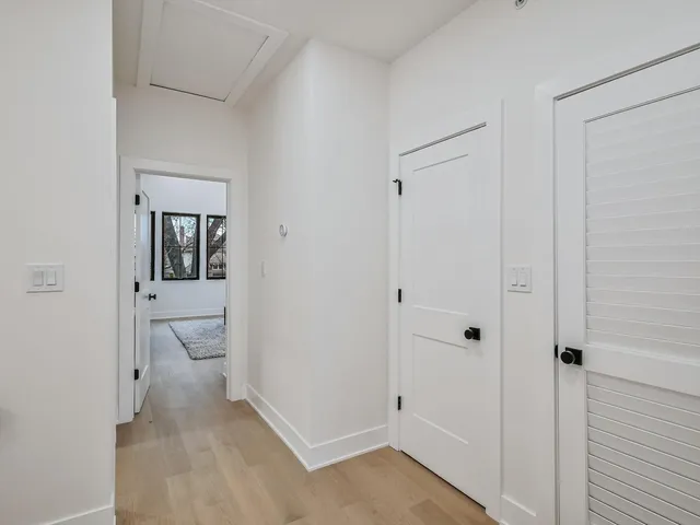 $1,049,000 | 1215 North Taylor Avenue, Oak Park, IL 60302