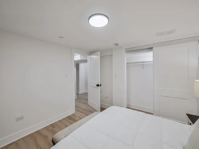 $1,049,000 | 1215 North Taylor Avenue, Oak Park, IL 60302