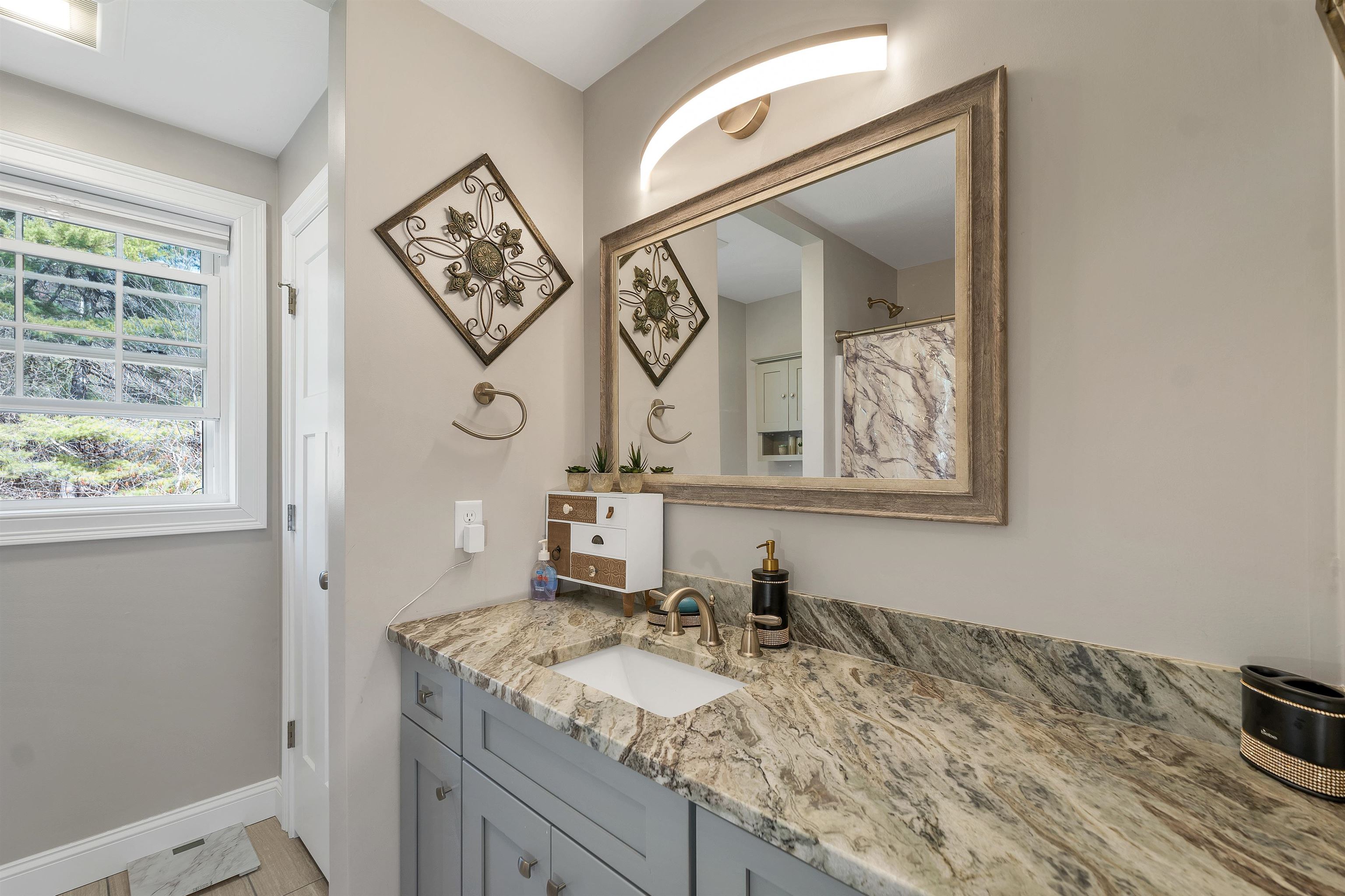 31 Carriage Hill Road Wilton, NH 03086 - Photo 21 of 50