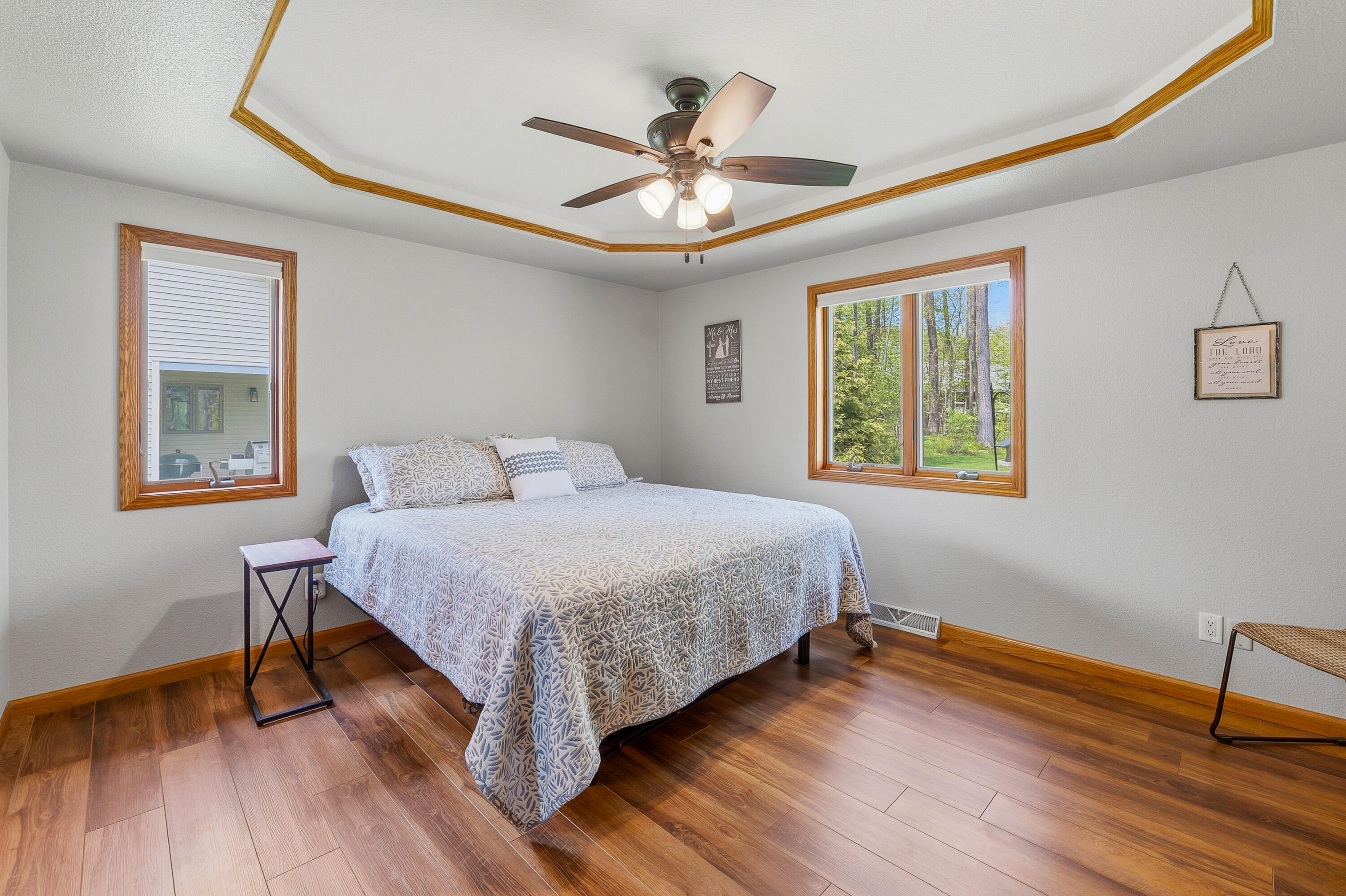 1616 Sandstone Lane Howards Grove, WI 53083 - Photo 16 of 47 Tray Ceiling Accent