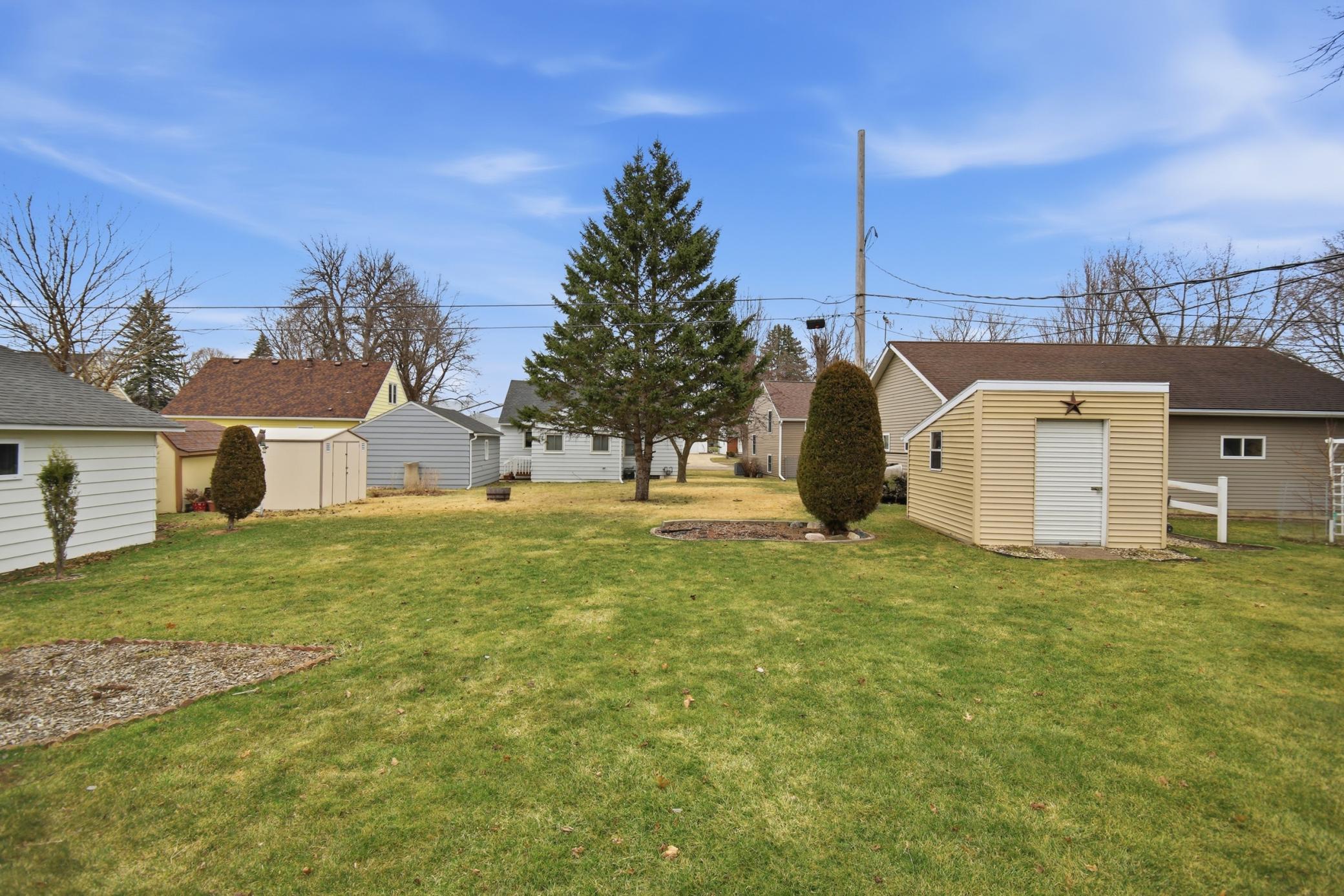 803 18th Street Southwest Austin, MN 55912 - Photo 46 of 50