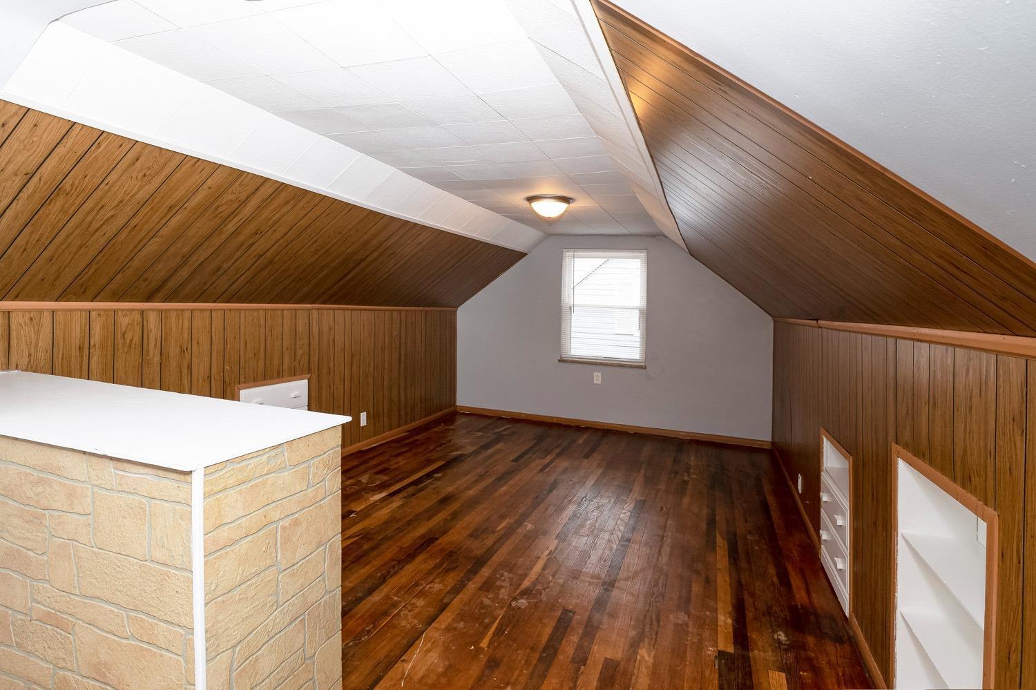 528 Roebling Road Cincinnati, OH 45238 - Photo 22 of 29