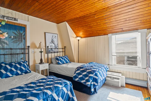 $3,500 | 94 Neptune Avenue, New London, CT 06320