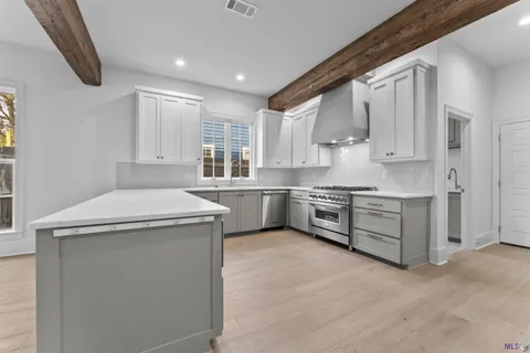 $575,000 | 740 Acadia Street, Baton Rouge, LA 70806