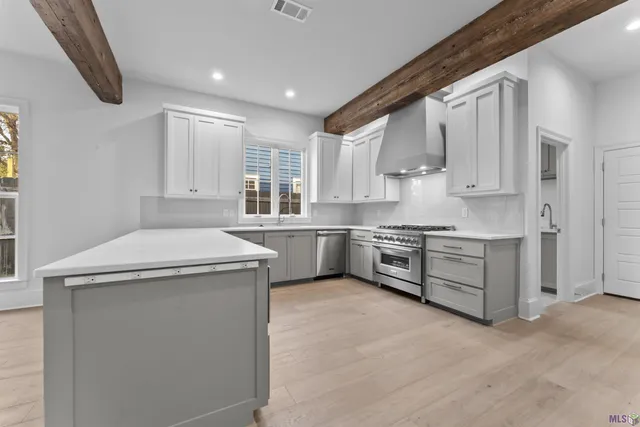 $575,000 | 740 Acadia Street, Baton Rouge, LA 70806