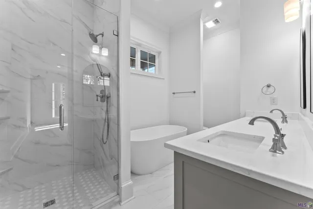 $575,000 | 740 Acadia Street, Baton Rouge, LA 70806