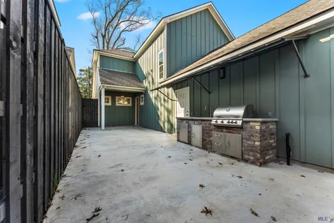 $575,000 | 740 Acadia Street, Baton Rouge, LA 70806