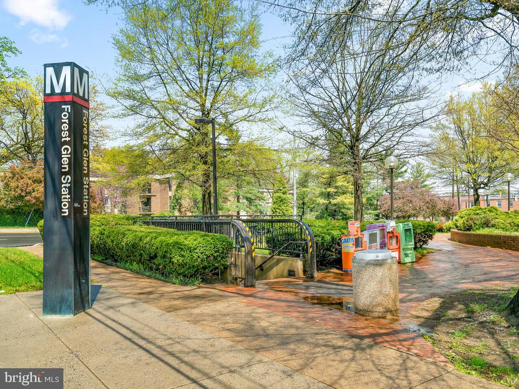 2107 Ellis Street Silver Spring, MD 20910 - Photo 2 of 65 A forty-five second walk to quiet Metro entrance