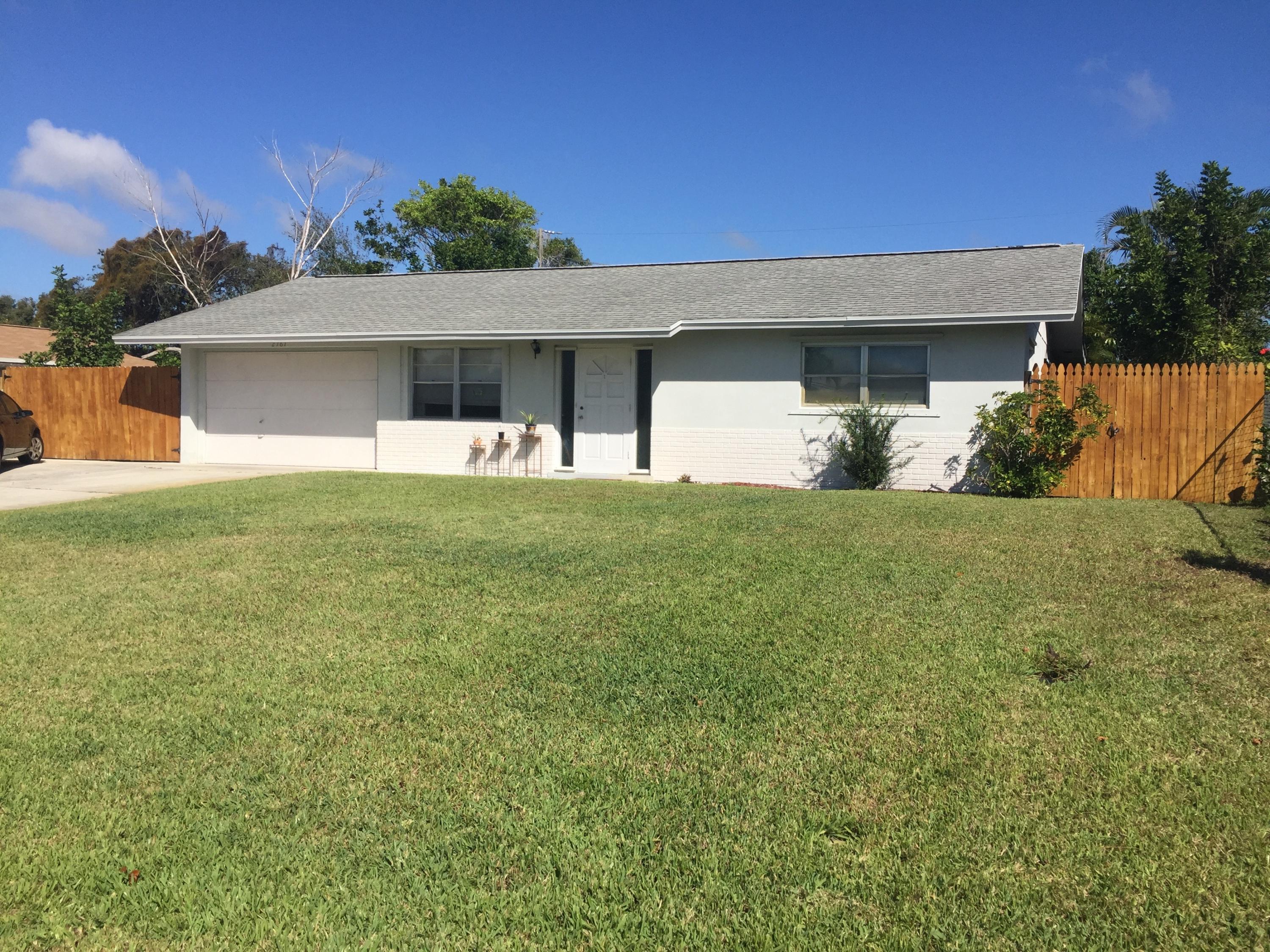 2761 Floral Road Lake Worth, FL 33462 - Photo 3 of 16 IMG_3591