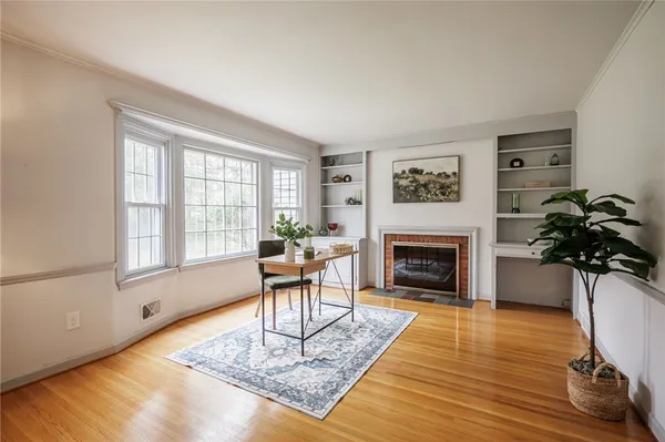 $549,999 | 48 Shelwood Drive, Pittsford, NY 14618