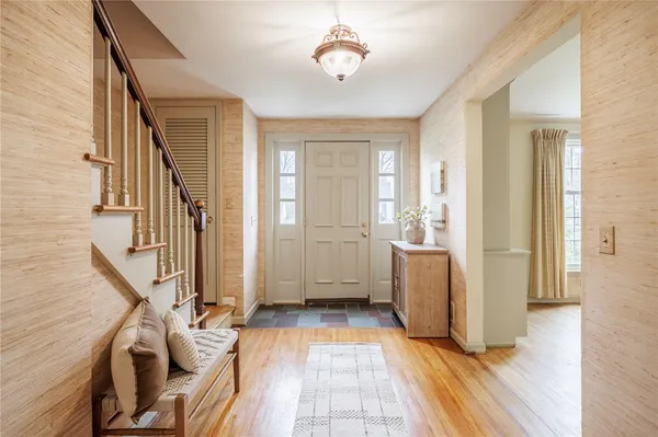 $549,999 | 48 Shelwood Drive, Pittsford, NY 14618