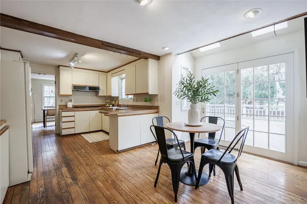 $549,999 | 48 Shelwood Drive, Pittsford, NY 14618