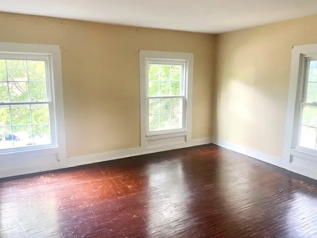 $114,900 | 802 South Peoria Avenue, Dixon, IL 61021