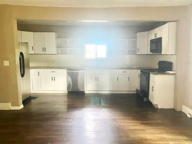 $114,900 | 802 South Peoria Avenue, Dixon, IL 61021