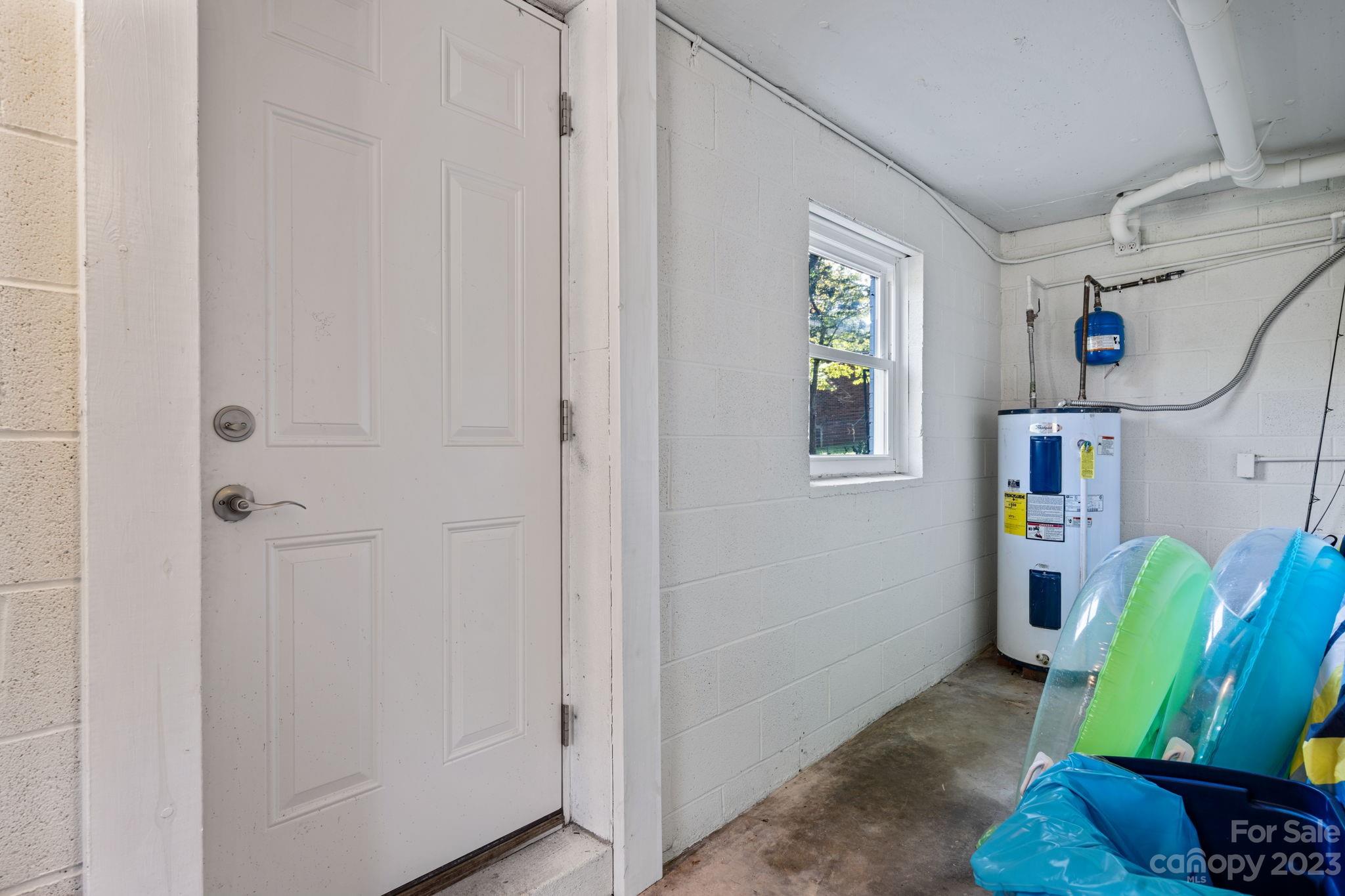 340 Telephone Exchange Road Hickory, NC 28601 - Photo 24 of 42 Gallery Image 24