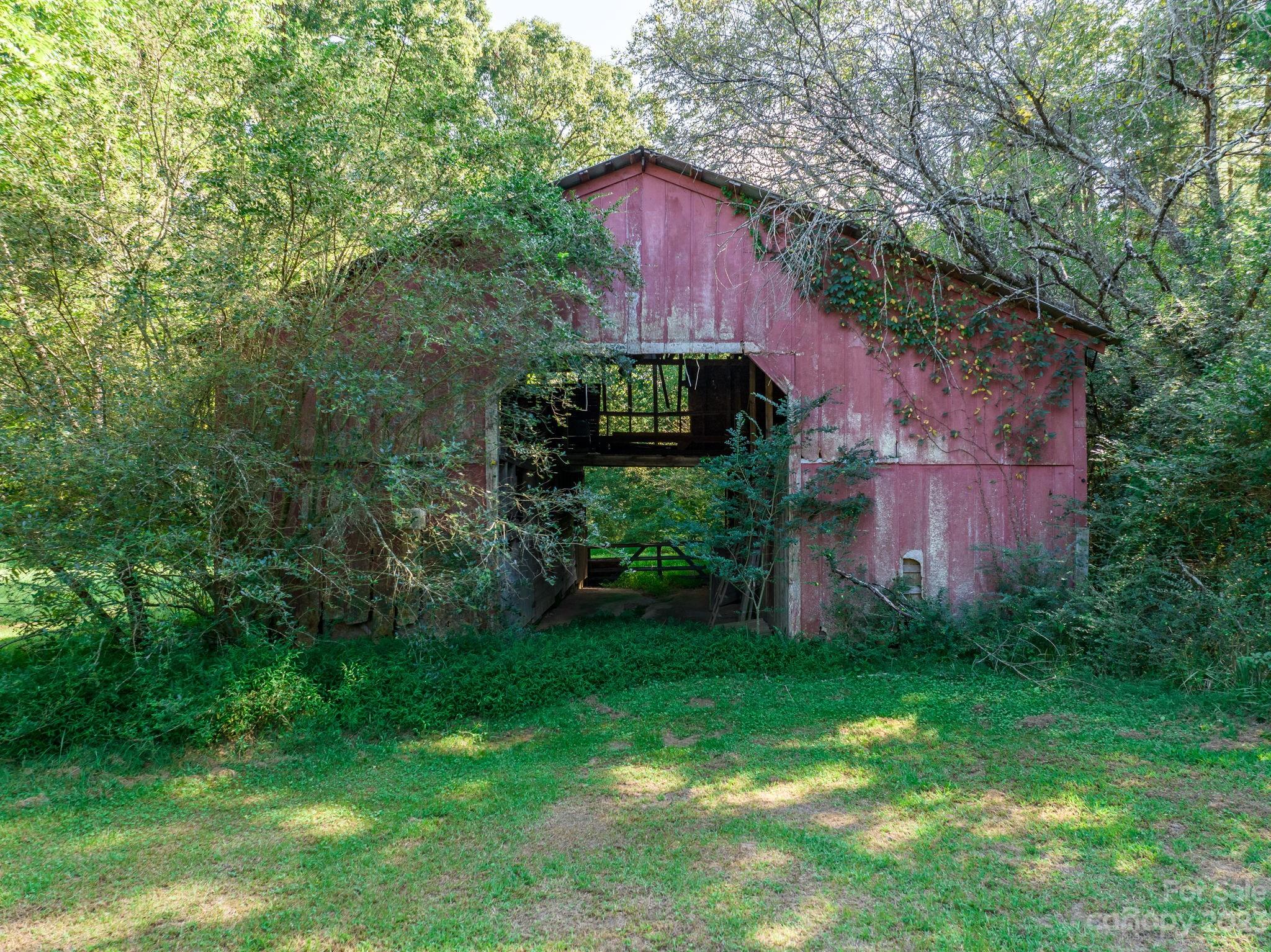 340 Telephone Exchange Road Hickory, NC 28601 - Photo 40 of 42 Gallery Image 40