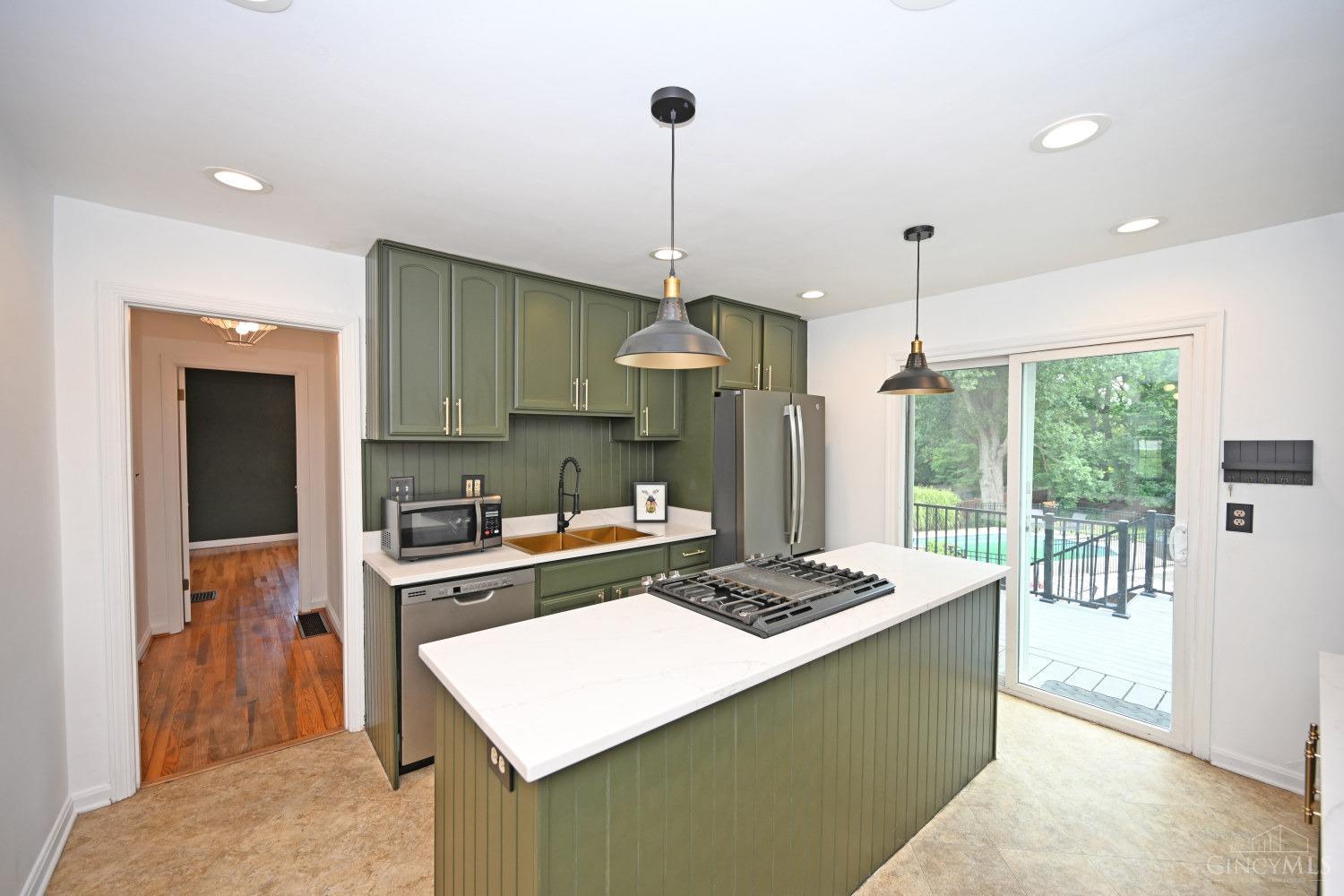 7084 Salem Road Cincinnati, OH 45230 - Photo 9 of 45