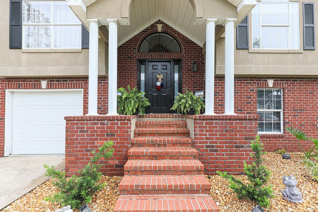 111 Runner Road Savannah, GA 31410 - Photo 3 of 47