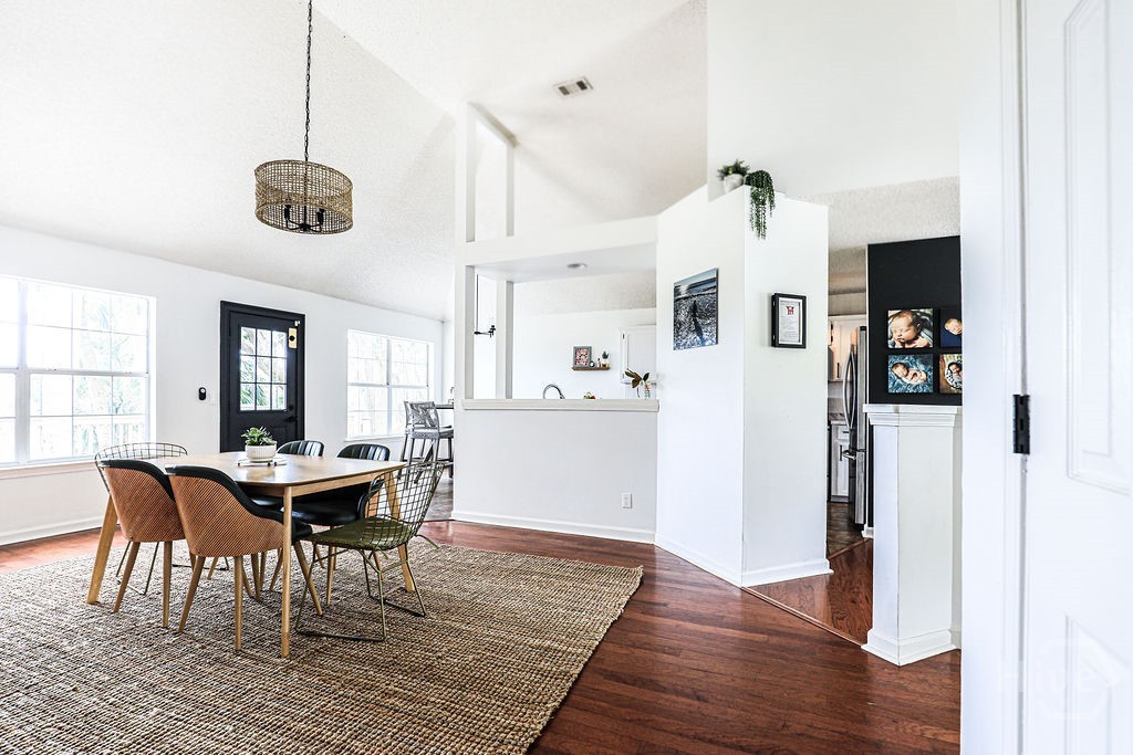 111 Runner Road Savannah, GA 31410 - Photo 4 of 47