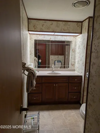 $139,900 | 155 Village Road, Morganville, NJ 07751