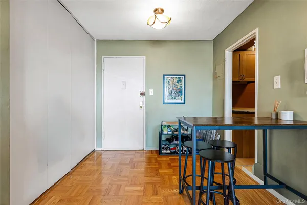 $2,550 | 107-40 Queens Boulevard, Unit 9M | Forest Hills