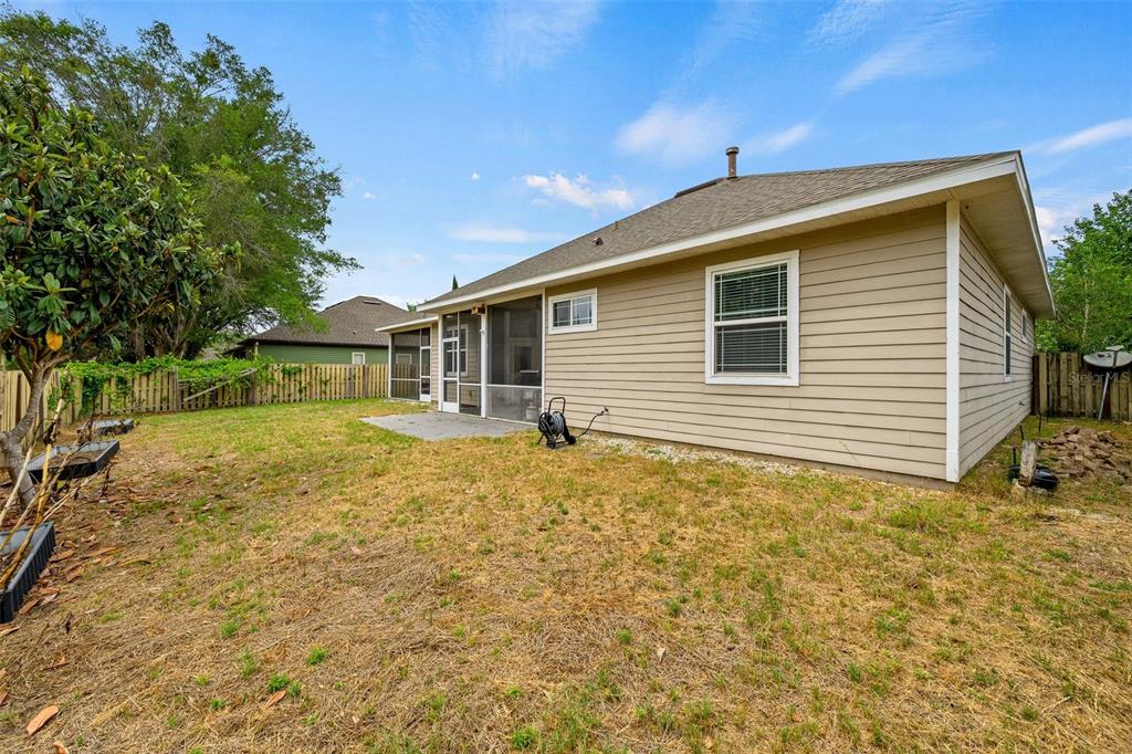 8629 Southwest 80th Place Gainesville, FL 32608 - Photo 41 of 48