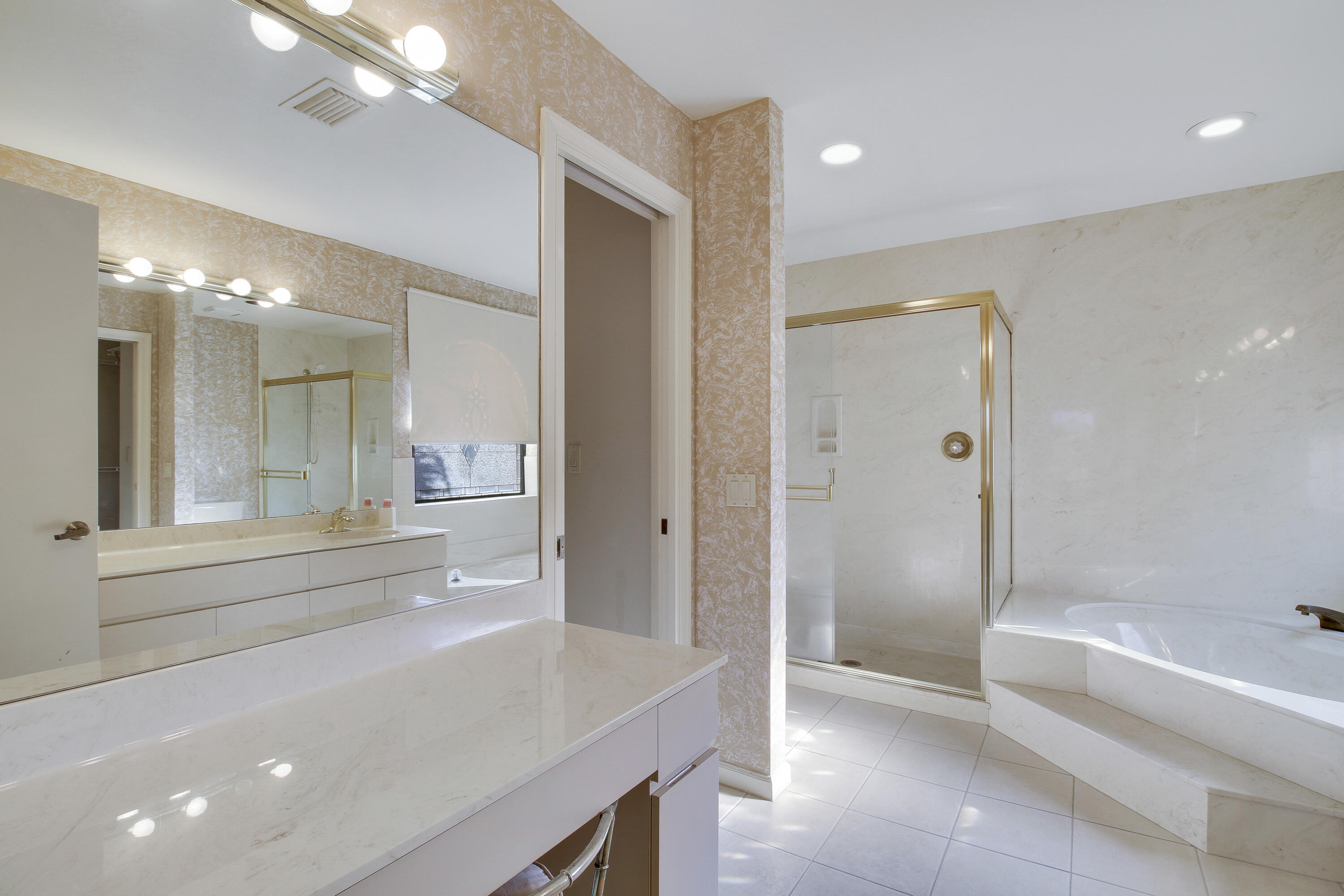 6389 Via Rosa Boca Raton, FL 33433 - Photo 22 of 32 House-25