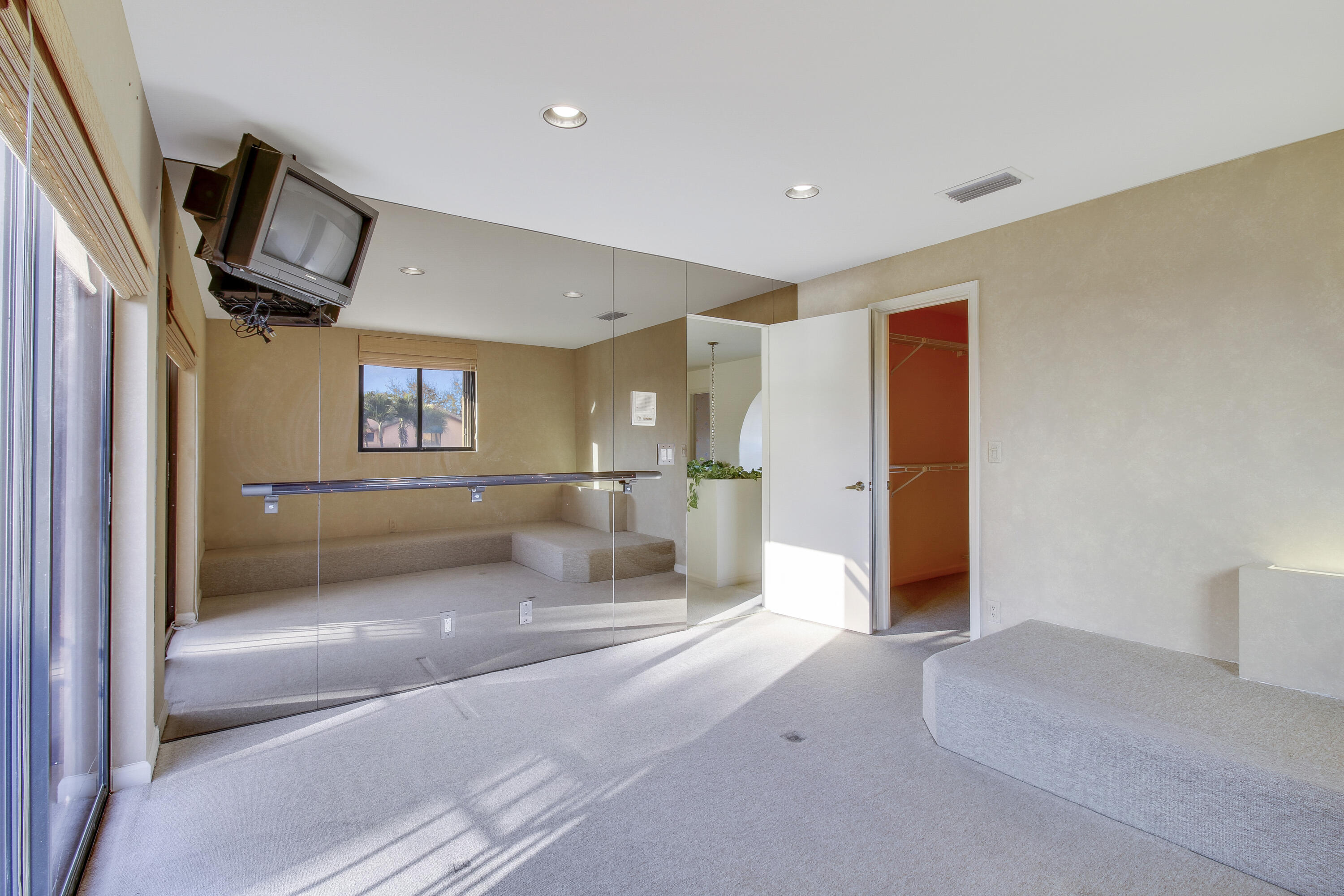 6389 Via Rosa Boca Raton, FL 33433 - Photo 26 of 32 House-33