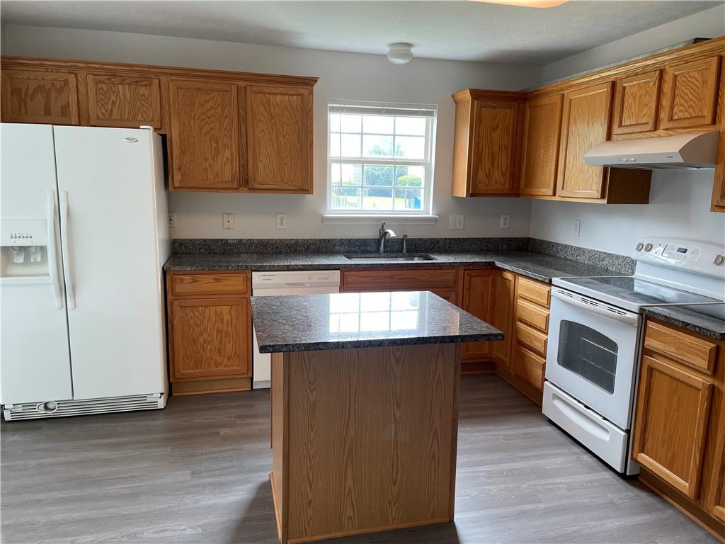 5332 Rippling Brook Way Carmel, IN 46033 - Photo 5 of 19 Gallery Image 5