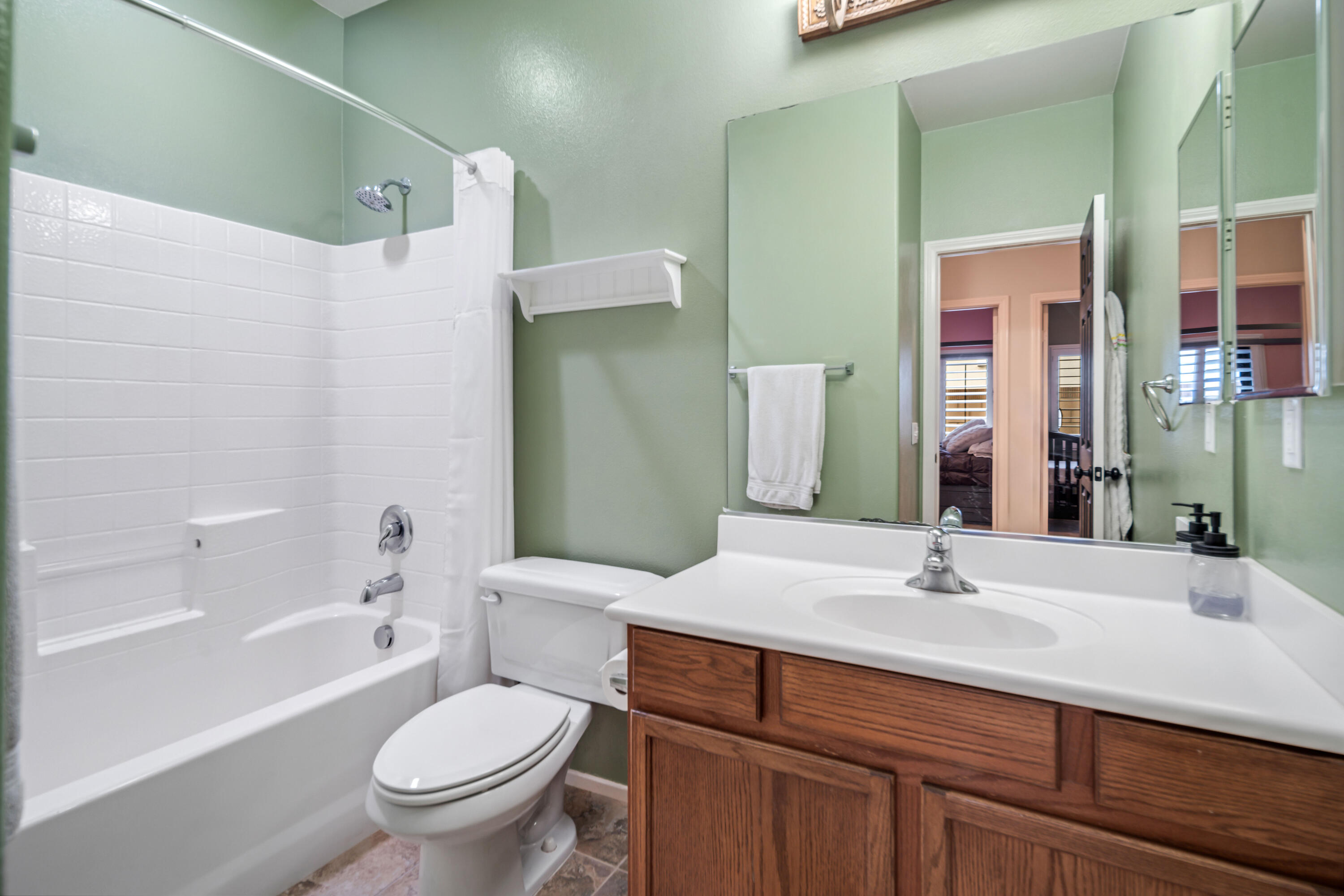 40467 Tiger Way Palmdale, CA 93551 - Photo 29 of 60 a bathroom with a sink toilet and shower