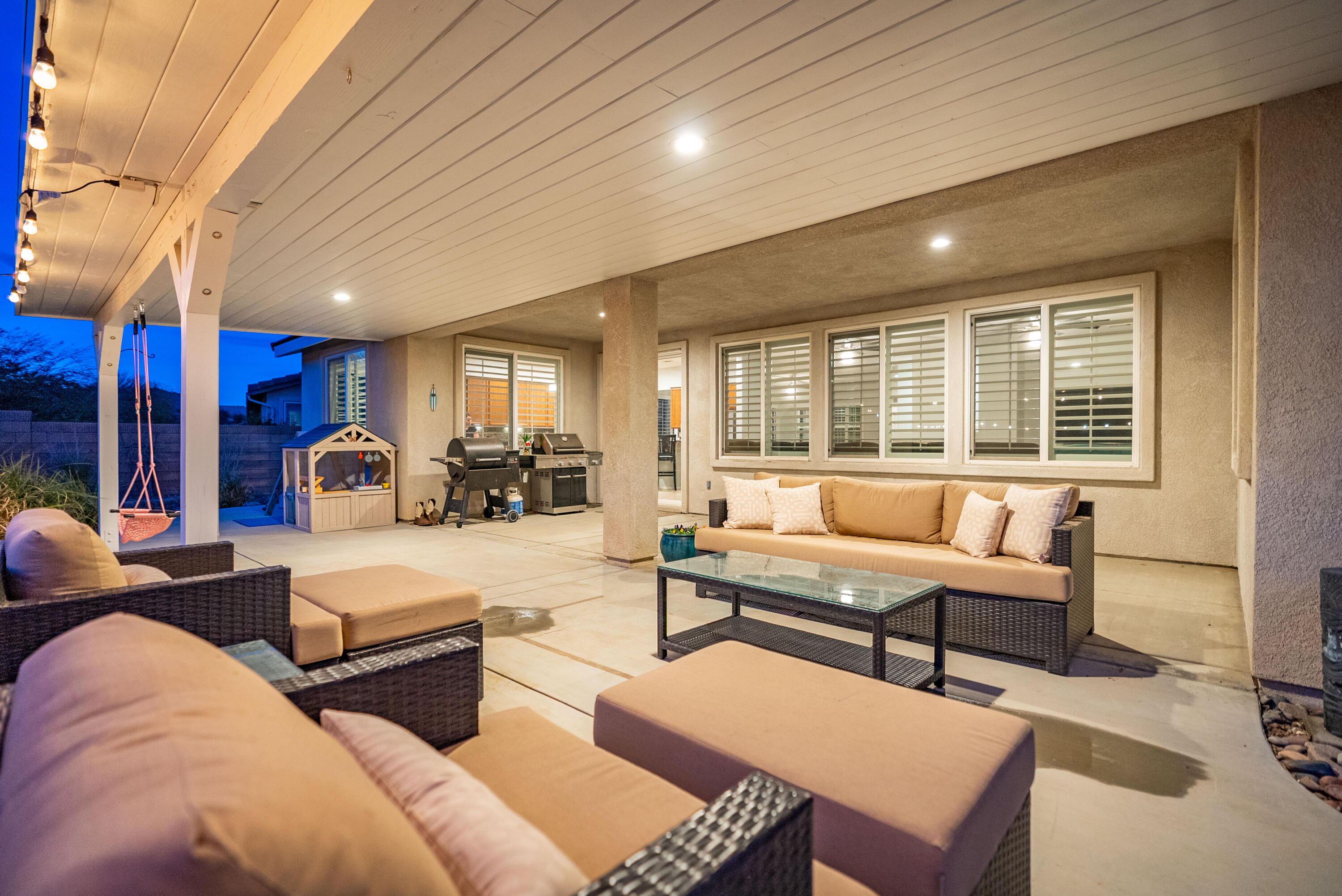 40467 Tiger Way Palmdale, CA 93551 - Photo 39 of 60 a living room with furniture and a large window