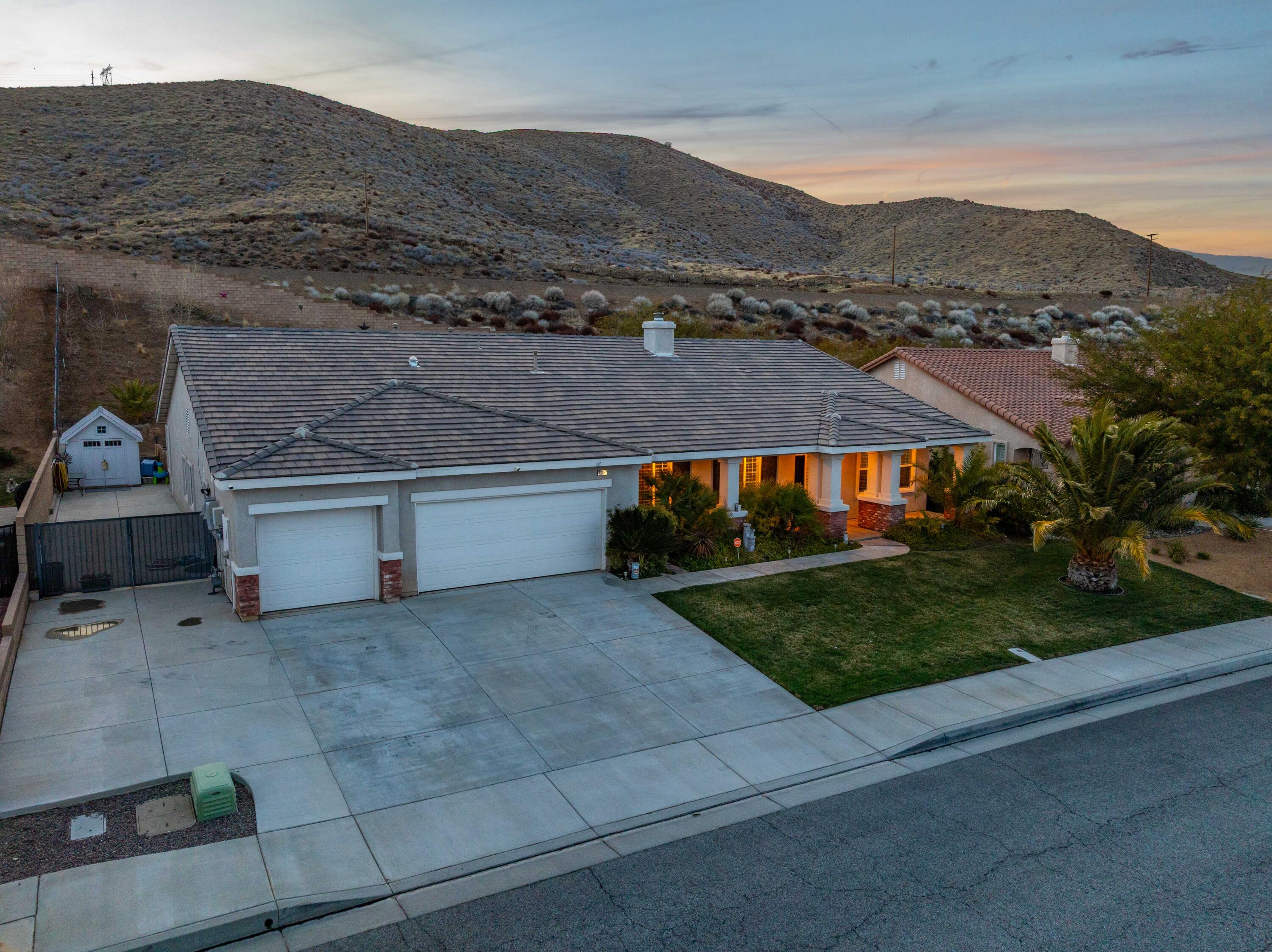 40467 Tiger Way Palmdale, CA 93551 - Photo 4 of 60 Tiger-04