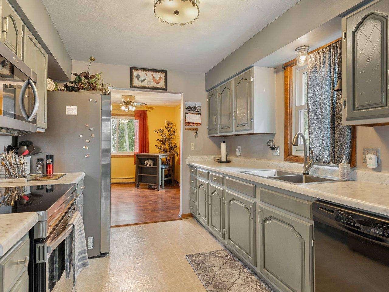 1429 Rice Lake Road Owatonna, MN 55060 - Photo 13 of 35