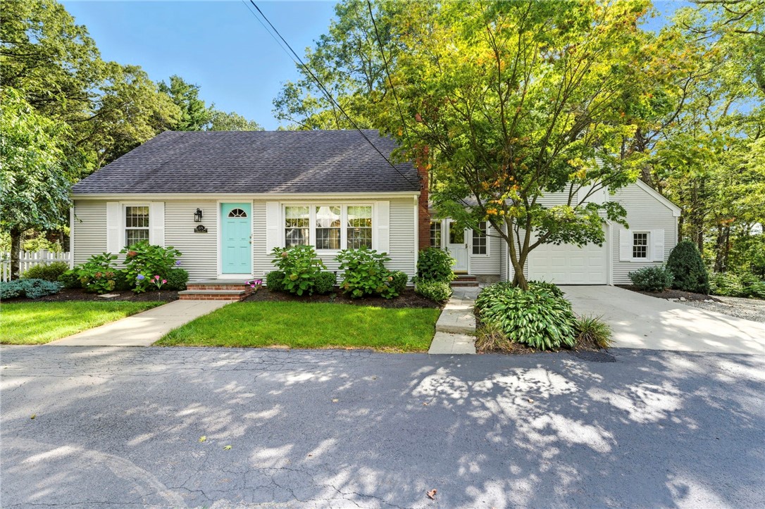 39 Whipple Road Smithfield, RI 02917 - Photo 1 of 39