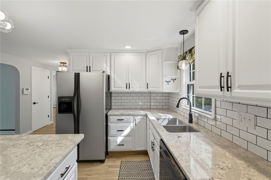 39 Whipple Road Smithfield, RI 02917 - Photo 13 of 39