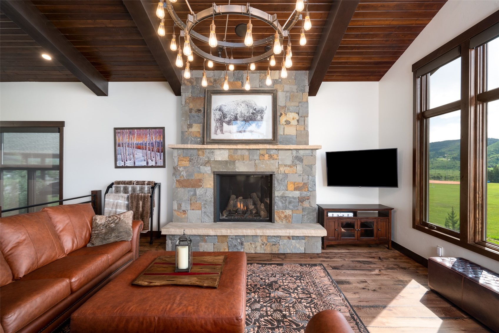 2637 Bronc Buster Loop Steamboat Springs, CO 80487 - Photo 10 of 36