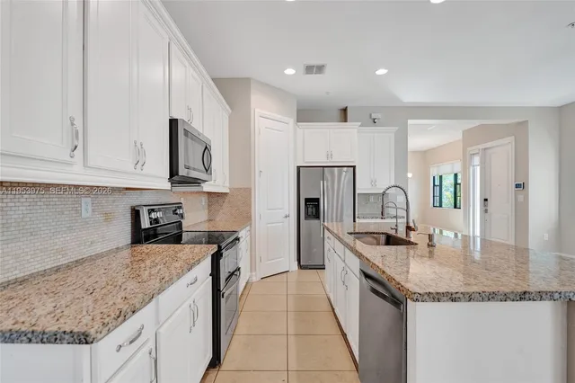 $647,000 | 11353 Southwest 13th Street, Pembroke Pines, FL 33025