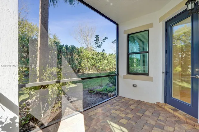 $647,000 | 11353 Southwest 13th Street, Pembroke Pines, FL 33025