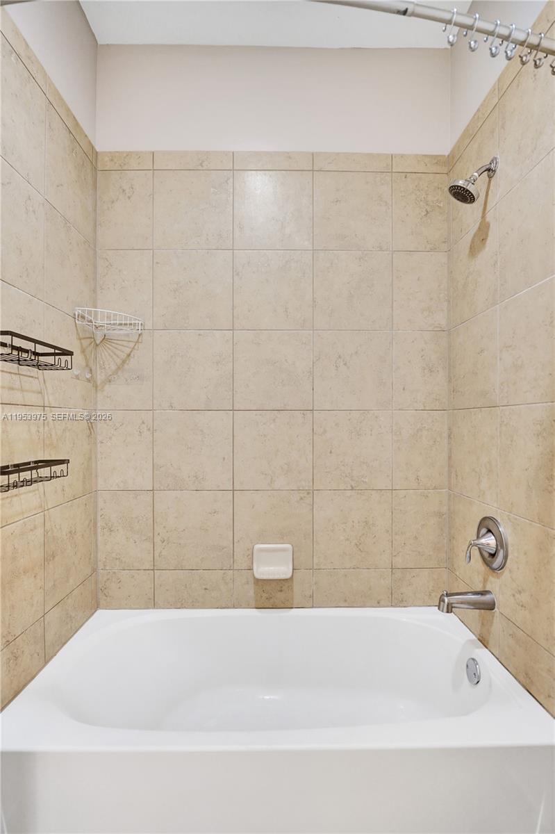 11353 Southwest 13th Street Pembroke Pines, FL 33025 - Photo 42 of 72