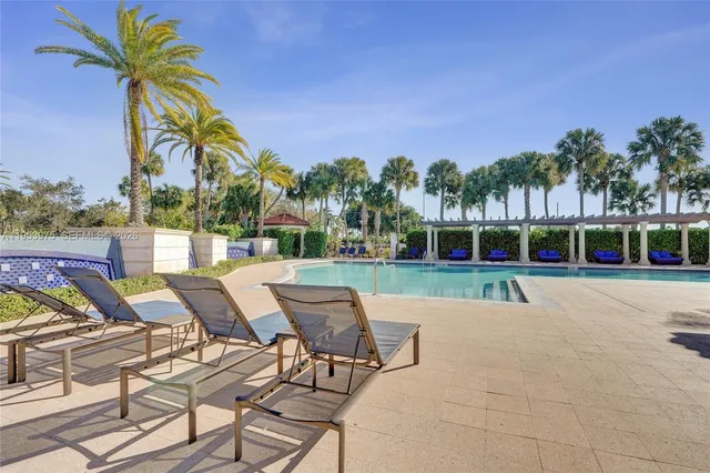 $647,000 | 11353 Southwest 13th Street, Pembroke Pines, FL 33025