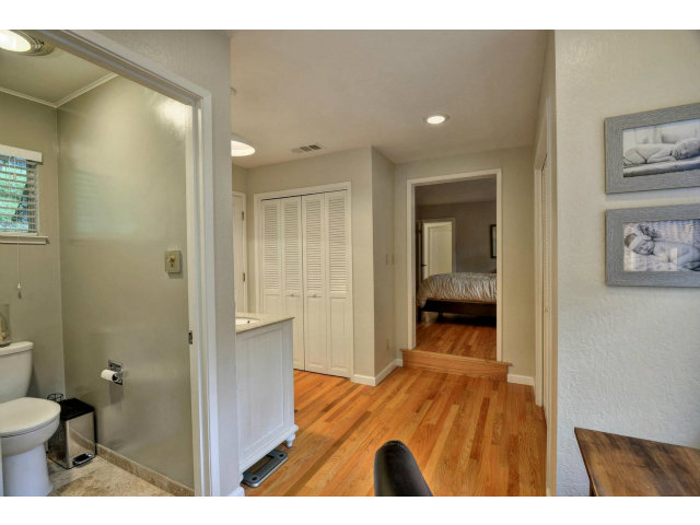 14550 Shannon Road Los Gatos, CA 95032 - Photo 13 of 25 Gallery Image 13