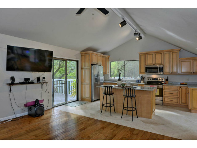 14550 Shannon Road Los Gatos, CA 95032 - Photo 20 of 25 Gallery Image 20